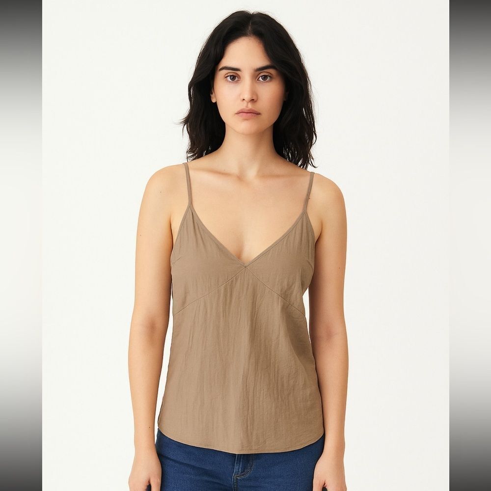 Urban Outfitters Gold Cami, Medium‎